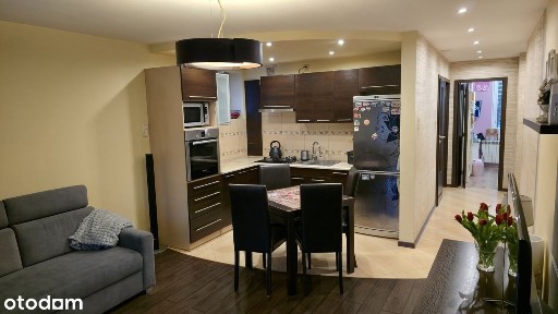 * REZERWACJA* Mieszkanie 3-pokojowe w świetnej lokalizacji