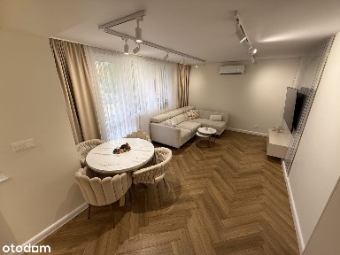 Mieszkanie 4 pokoje 73m2, garaz 25m2, strych25m2, 2x parking, dzialka