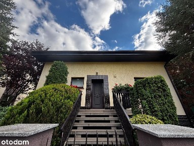 Komfortowy dom w cichej okolicy