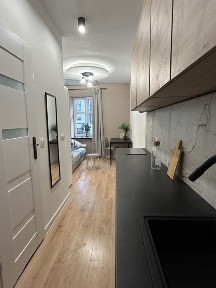 Rezerwacja Piękna kawalerka świeżo po remoncie w centrum