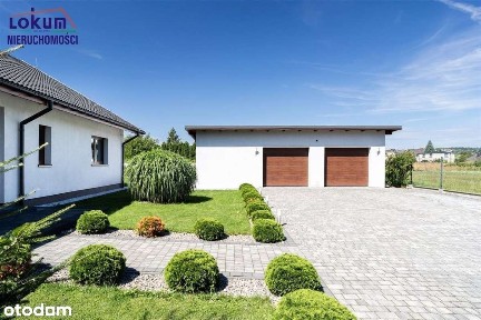 Dom, 131,47 m², Skoczów