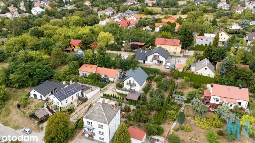 Rodzinny dom w Sandomierzu -5 pokoi, taras, ogród, garaż