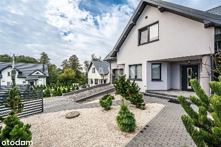 Dom w spokojnej i cichej okolicy