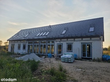 Nowy dom 4 km od morza - do mieszkania i na biznes