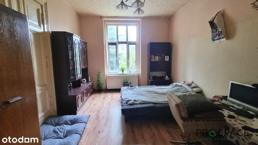 Duże mieszkanie w kamienicy Sulechów- inwestycyjne