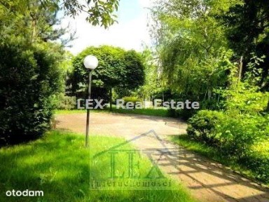 Dom w Michałowicach,3 niezależne mieszkania