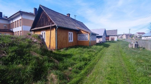 Dom z działką 19 arów