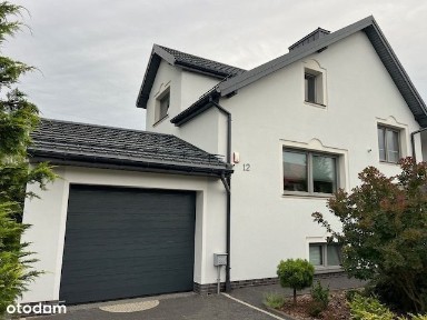 Sprzedam dom w zabudowie bliźniaczej