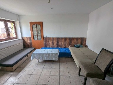 Poznań dom dla Firm, agencji pracy i pracowników. 200m2