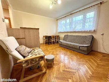 Kawalerka do wynajęcia na osiedlu Włókniarzy w Bielawie