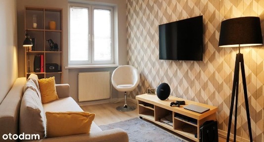 Kawalerka 31m2 z kuchnią I piętro CO miejskie !