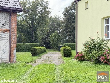 Duży Dom, Dwa Osobne Wejścia, 8 Kilometrów od Trze