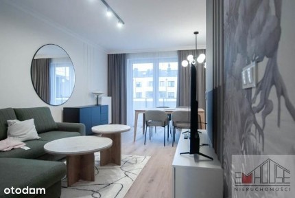 Maślice- 3 Pokoje-Balkon -Klima-Garaż /Fabryczna