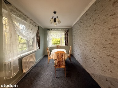 Urokliwy dom nad zalewem w Blachowni