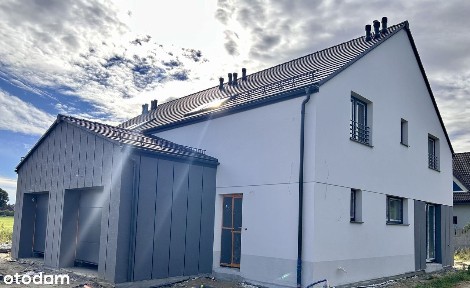 Dom z garażem, 4 sypialnie, pompa ciepła+kominek, strych