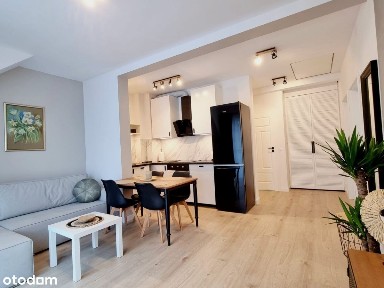 Rumia Jachtowa 3 pokoje prywatny parking 3poziomy