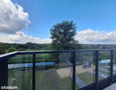 Mieszkanie z dużym tarasem w nowym budynku z widokiem na Inę