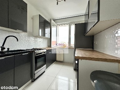 Centrum||balkon||bez remontów