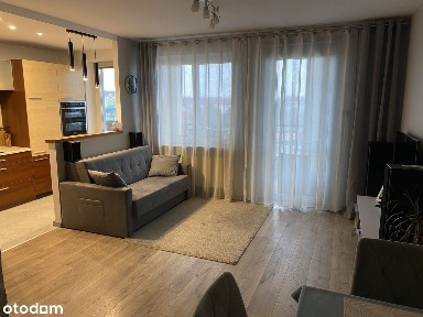 Dwupoziomowe mieszkanie, klimatyzacja, dwie łazienki Turka os. Borek