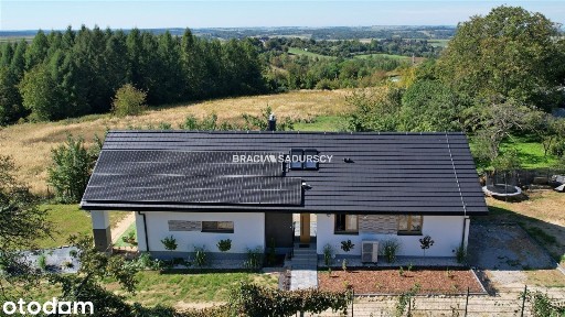 Dom, 150,79 m², Miechów