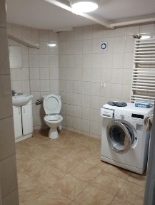 Dom w Żyrardowie na wynajem dla firmy lub agencji.