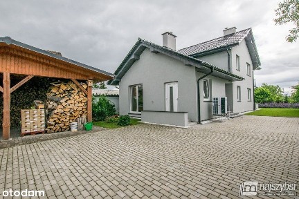 Nowogard - Karsk - Duży dom wolnostojący