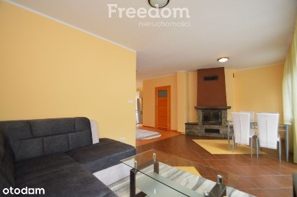 Dom w zabudowie szeregowej w Szczęsnem