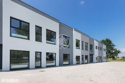Nowy budynek magazynowo-handlowy 2432.92 m2