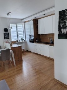 Mieszkanie Osiedle Miłosza Dwa Pokoje winda klima komórka lokatorska