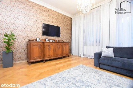 Klimatyczne mieszkanie w sercu Kazimierza | ENG