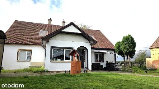 Dwa domy na jednej działce Nowiny Wielkie