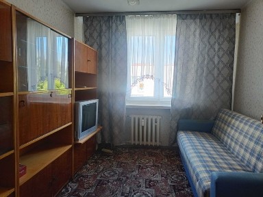 Sprzedam mieszkanie 48 m2 do remontu.