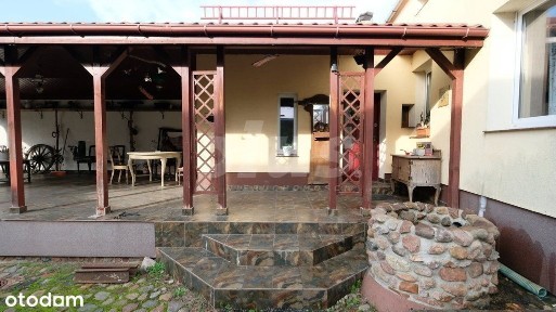 Dom nad jeziorem! Po gen. remoncie, wyposażony