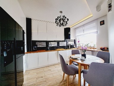 Wynajmę 2- poziomowe mieszkanie od GRUDNIA