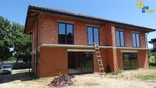 Połowa bliźniaka na Grabówce