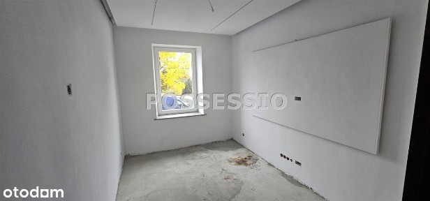 Dwa Pokoje, 1 Piętro, Do Wykończenia