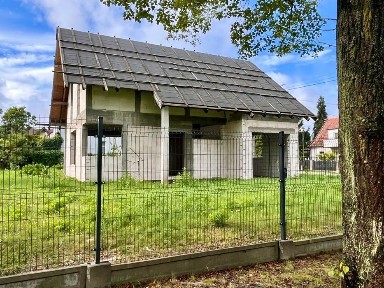 dom jednordzinny stan surowy