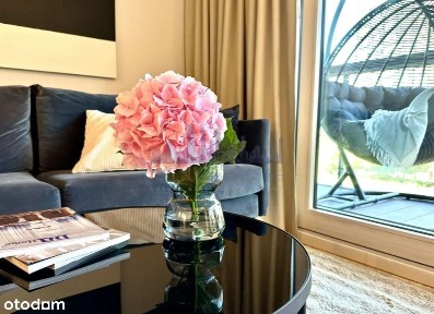 Luksusowy apartament w Mennica Residence