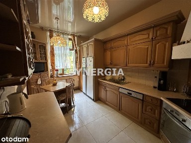 Klimatyczne mieszkanie przy parku