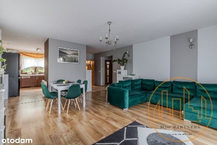 Przestronny dom, w którym odetchniesz od miasta