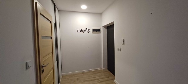 Legionowo k/Warszawy kawalerka w zadbanej kamienicy. Blisko SKM.