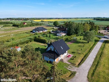 Przestronny dom 98,7 m² z garażem i poddaszem