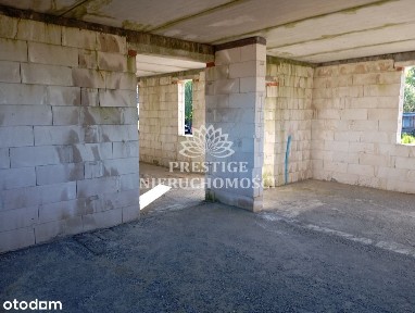 Borówno, dom blisko jeziora, stan surowy otwarty