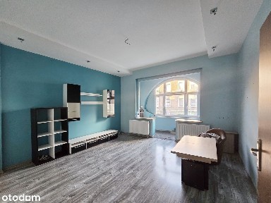 REZERWACJA, 3 duże pokoje w kamienicy, 83 m2, balkon