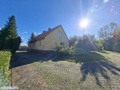 Przestronny dom z dużym ogrodem blisko Wrocławia - idealny dla rodziny