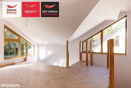 Dwupoziomowy apartament z antresolą