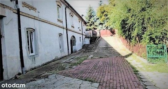Kamienica inwestycyjno mieszkalna w centrum