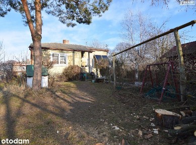 Wolnostojący dom z dużą działką do własnej aranżac