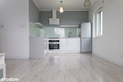 Przytulne mieszkanie z balkonem i parkingiem!