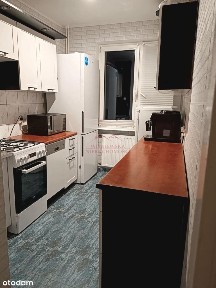 Na sprzedaż mieszkanie na parterze oraz garaż.